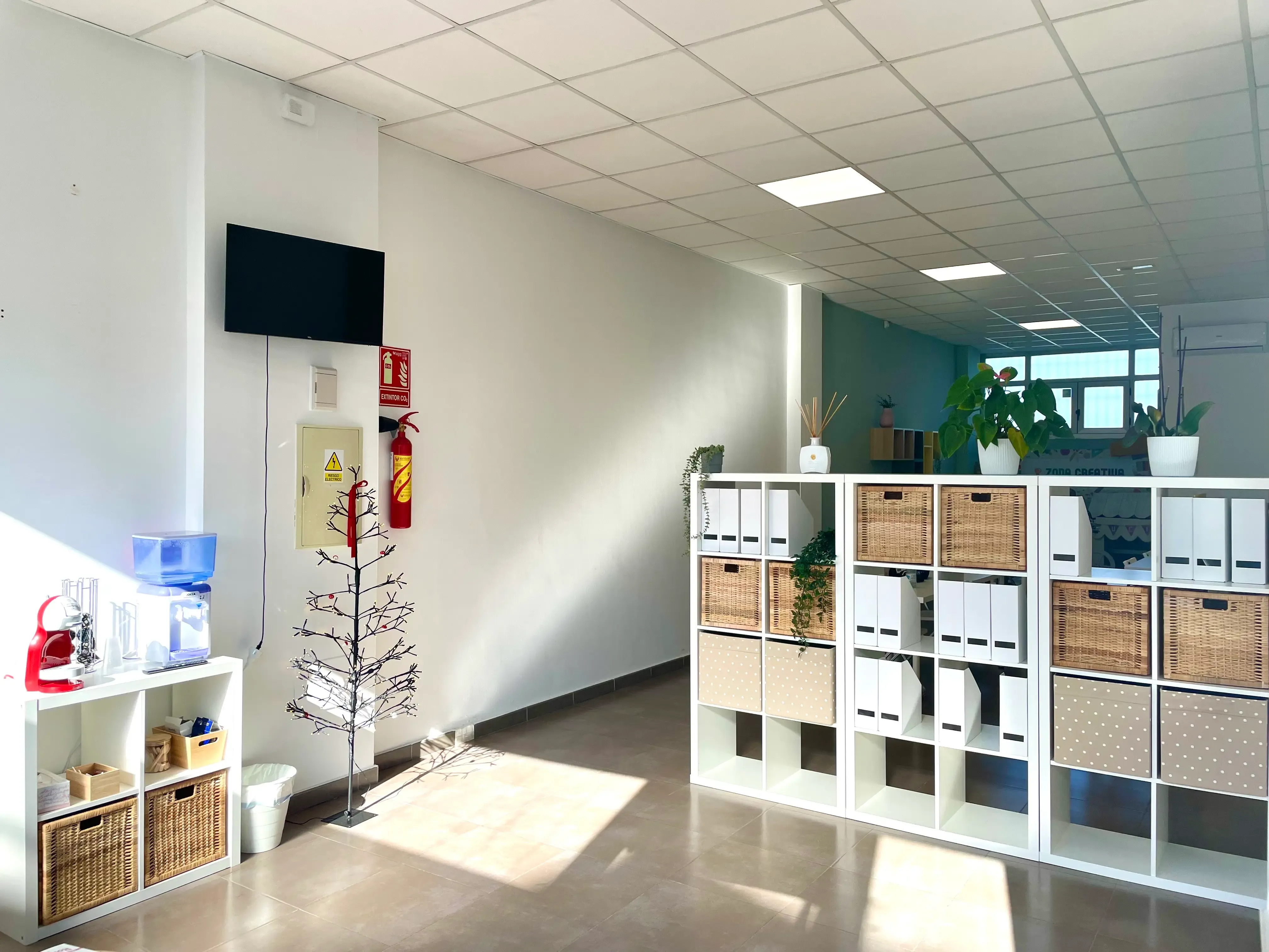 Interior de las salas de Kardia 1